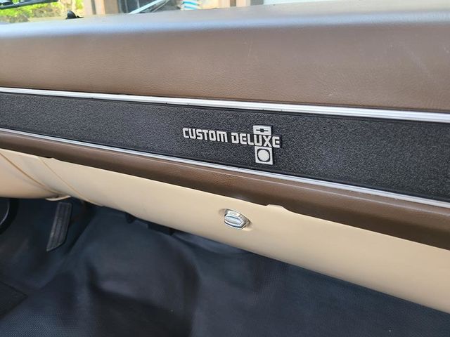 1983 Chevrolet C10  - 21390876 - 22