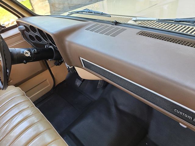 1983 Chevrolet C10  - 21390876 - 23