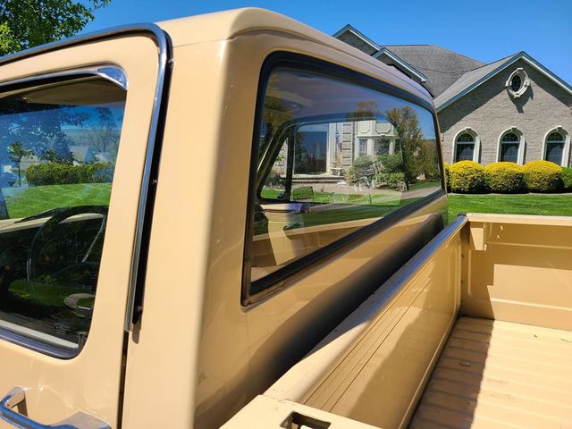 1983 Chevrolet C10  - 21390876 - 46