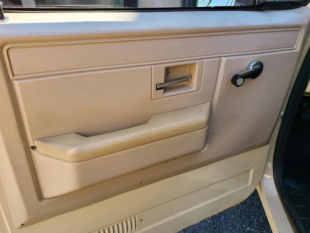 1983 Chevrolet C10  - 21390876 - 7