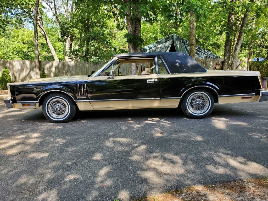 1983 lincoln continental