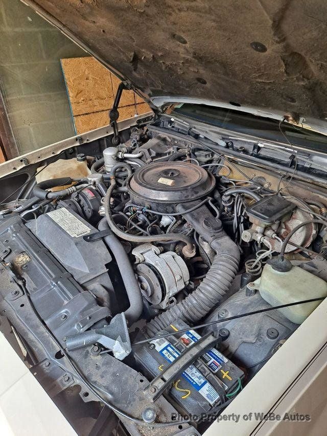 1983 Oldsmobile Cutlass Supreme Brougham For Sale - 22964427 - 37