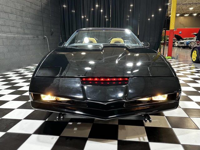1983 Pontiac Firebird TRANS AM KITT RECREATION - 23001769 - 9