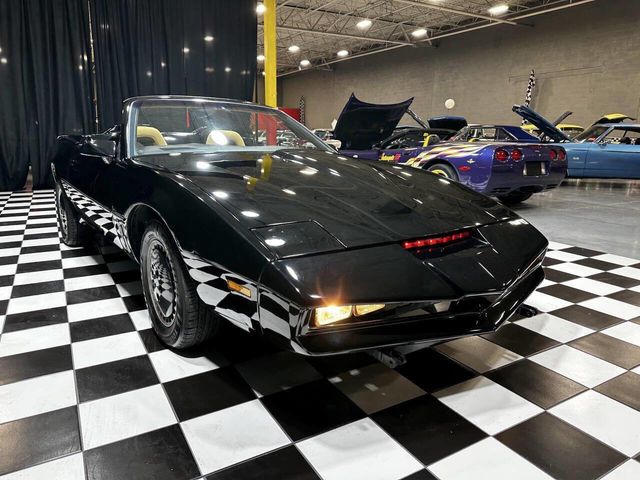 1983 Pontiac Firebird TRANS AM KITT RECREATION - 23001769 - 11