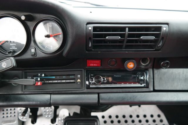 1983 Porsche 911 SC - 17546999 - 15