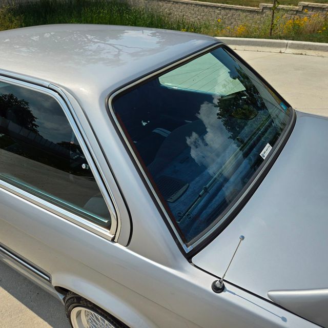 1984 BMW 3 Series 318i E30 Coupe - 22523238 - 45