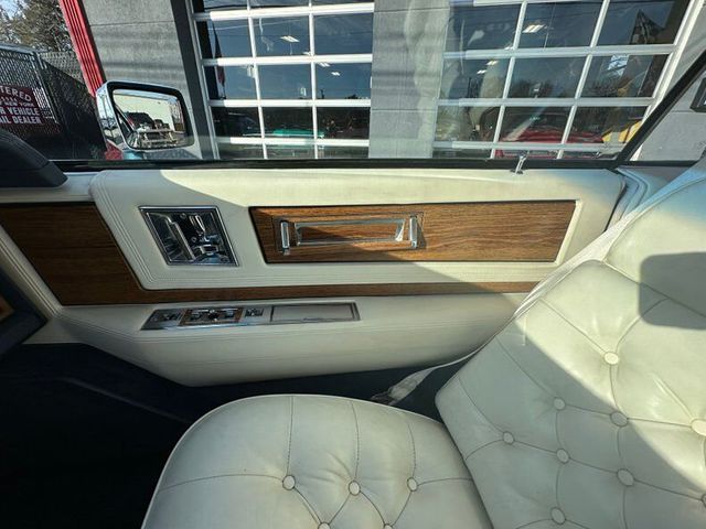 1984 Cadillac Eldorado Biarritz - 22291829 - 48