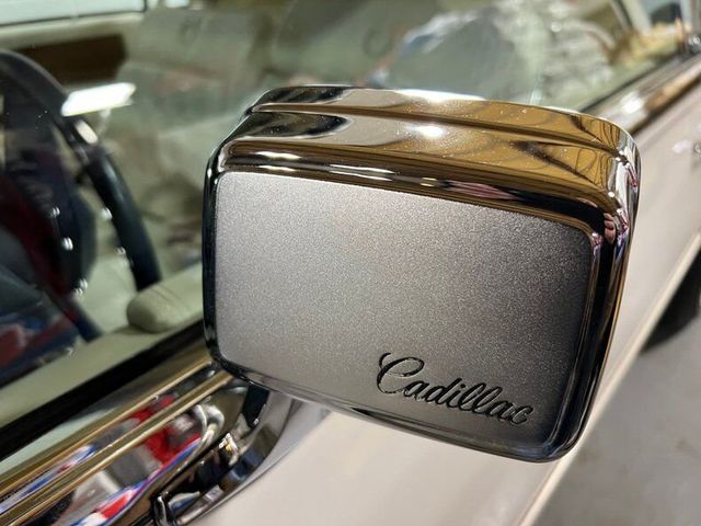 1984 Cadillac Eldorado Biarritz - 22291829 - 77