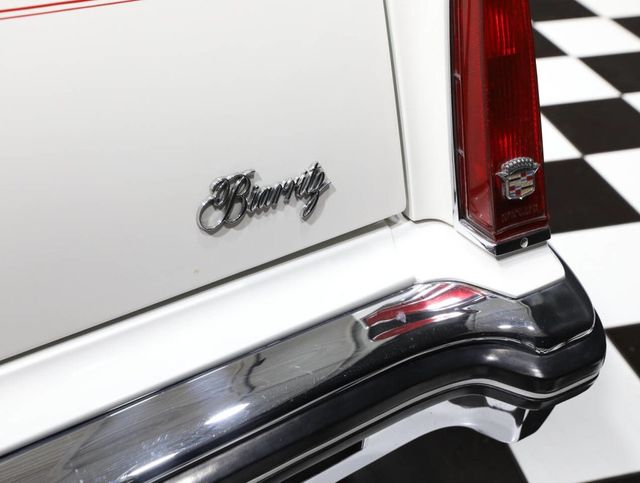 1984 Cadillac Eldorado Biarritz WHITE OVER RED GREAT CONDITION - 22985794 - 20