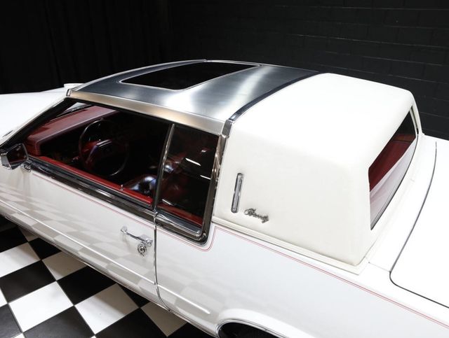 1984 Cadillac Eldorado Biarritz WHITE OVER RED GREAT CONDITION - 22985794 - 25
