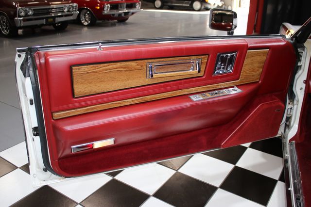 1984 Cadillac Eldorado Biarritz WHITE OVER RED GREAT CONDITION - 22985794 - 41