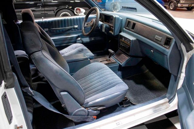 1984 Chevrolet Monte Carlo SS 2dr Coupe - 22971130 - 33