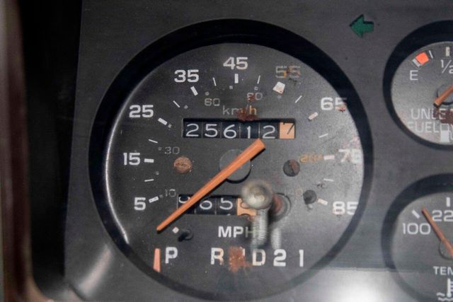 1984 Chevrolet Monte Carlo SS 2dr Coupe - 22971130 - 50