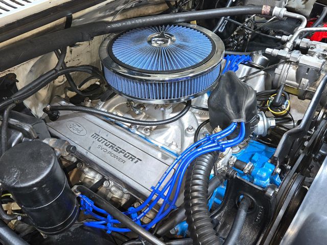 1984 Ford Bronco XLT 429 Big Block V8 - 22998847 - 9