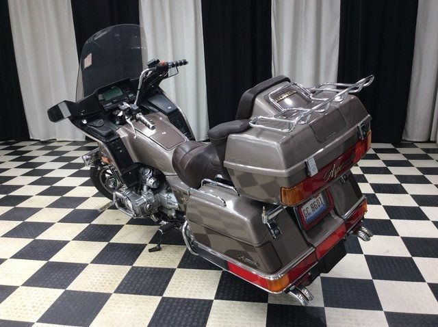 1984 Honda   - 22872012 - 3