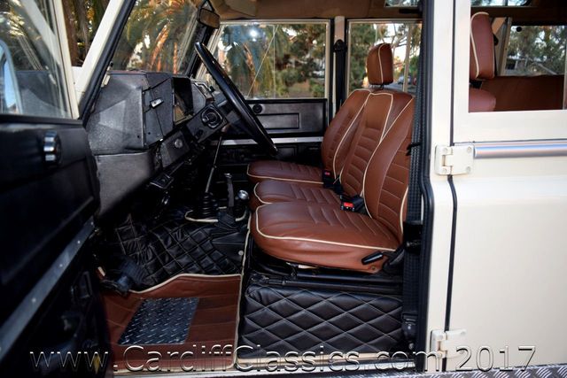 1984 Land Rover Defender  - 17156607 - 10