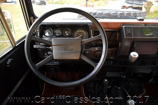 1984 Land Rover Defender  - 17156607 - 11