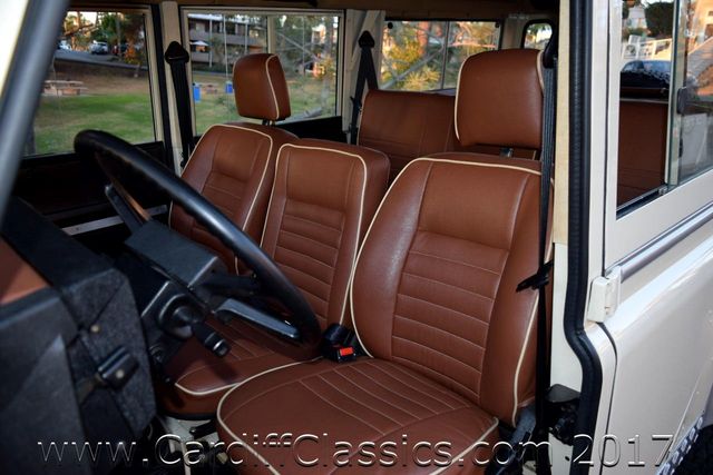 1984 Land Rover Defender  - 17156607 - 1