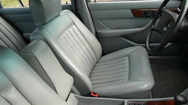 1984 Mercedes-Benz 300 SD - 13774636 - 6