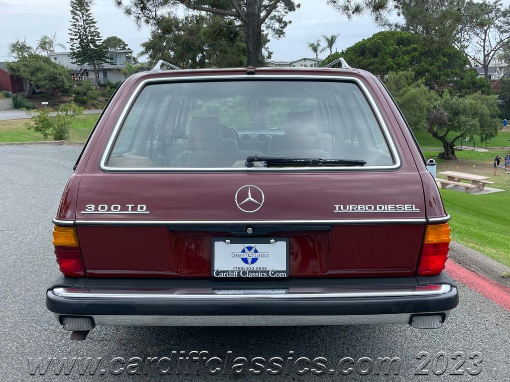1984 Mercedes-Benz 300TD Wagon  - 22042863 - 13