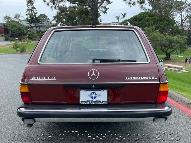 1984 Mercedes-Benz 300TD Wagon  - 22042863 - 13