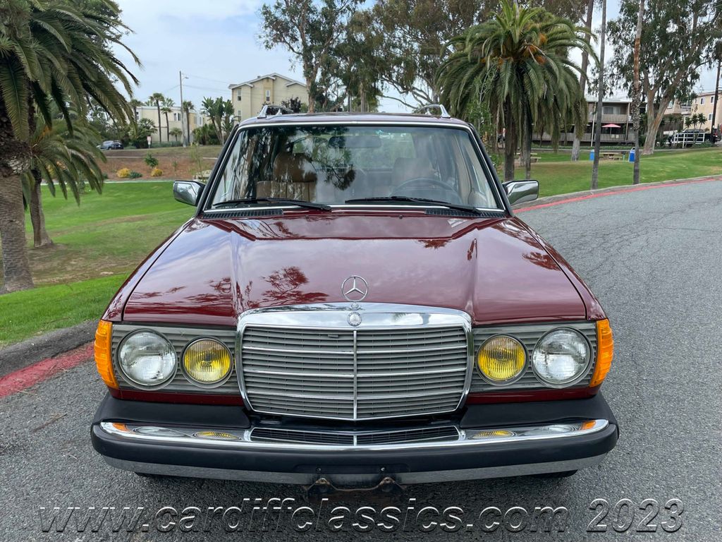 1984 Mercedes-Benz 300TD Wagon  - 22042863 - 16