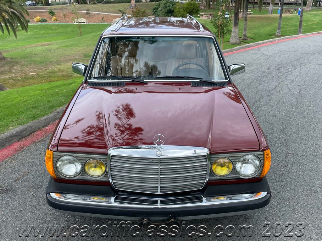 1984 Mercedes-Benz 300TD Wagon  - 22042863 - 17
