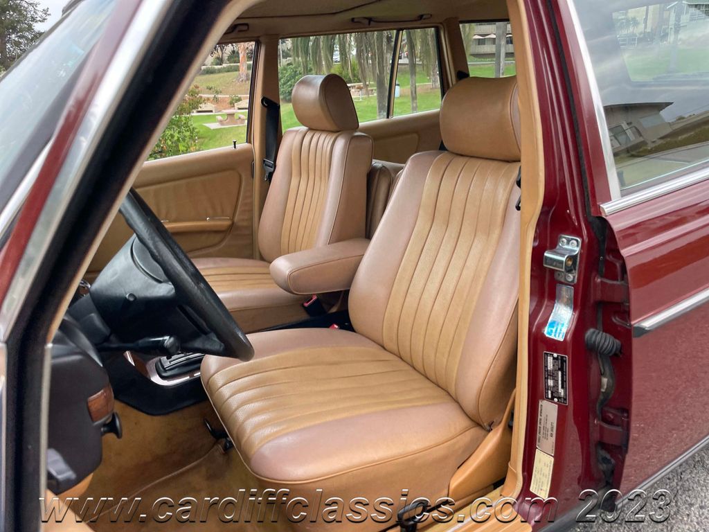 1984 Mercedes-Benz 300TD Wagon  - 22042863 - 22