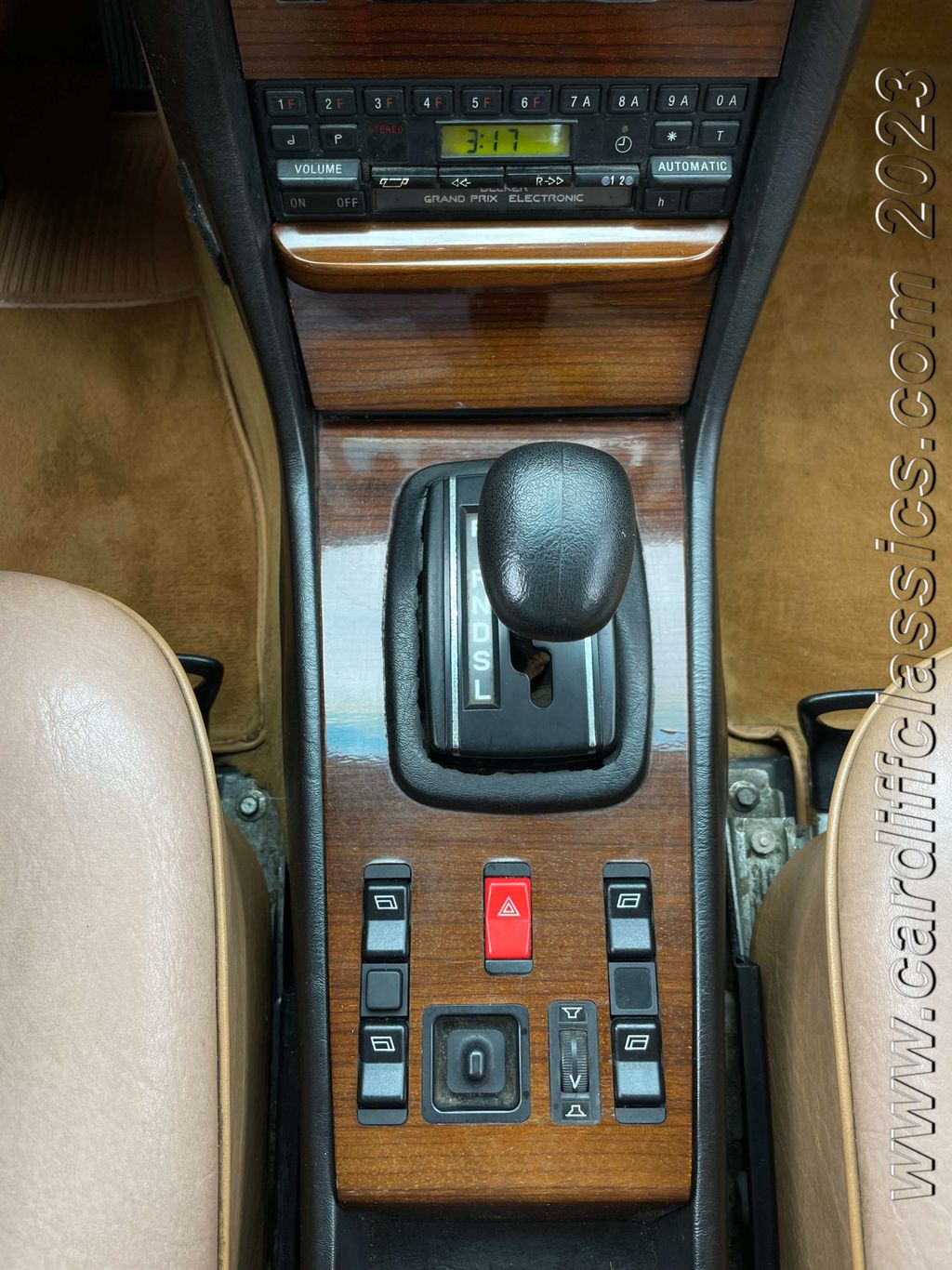 1984 Mercedes-Benz 300TD Wagon  - 22042863 - 26