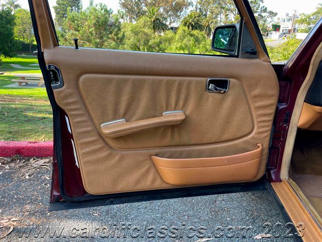 1984 Mercedes-Benz 300TD Wagon  - 22042863 - 33