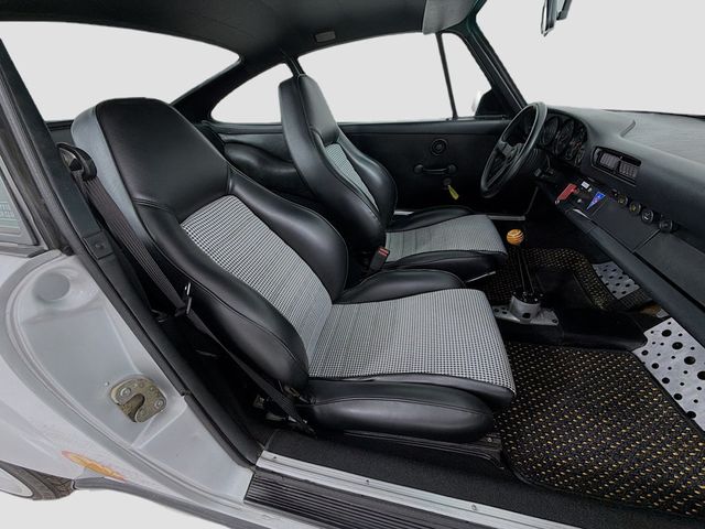 1984 Porsche 911  - 23055294 - 26