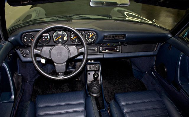 1984 Porsche 911 CARRERA TARGA - 15216564 - 16
