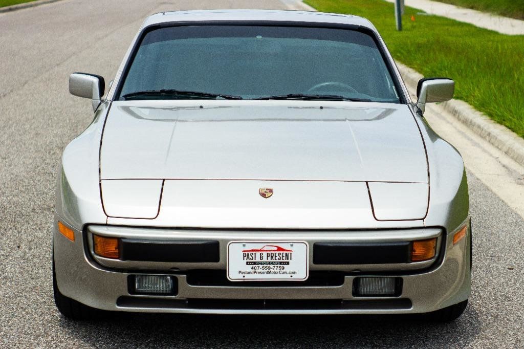 1984 Porsche 944 Base Trim - 21411268 - 22