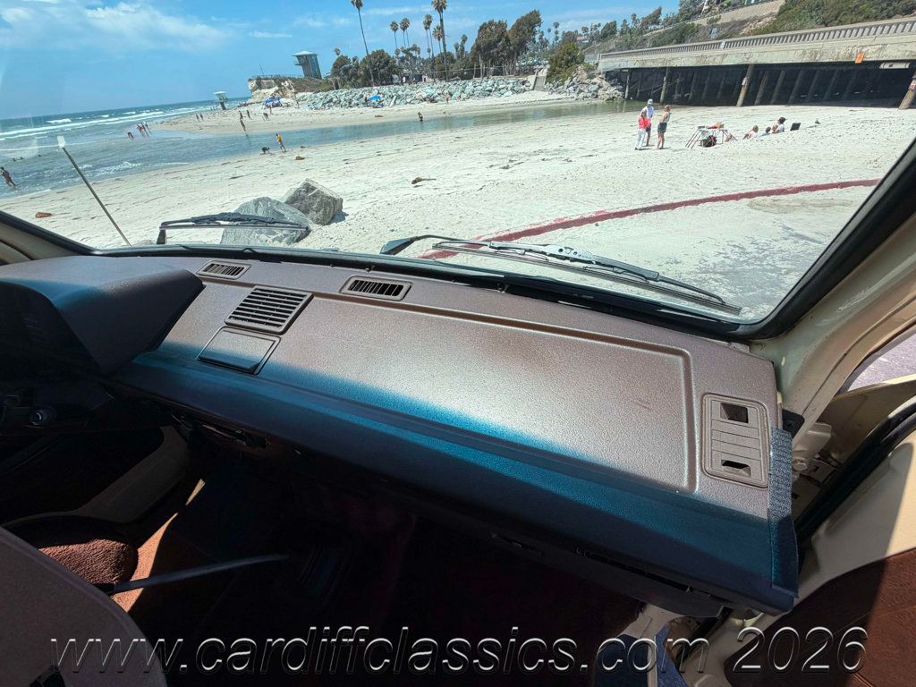 1984 Volkswagen Vanagon Westfalia Camper  - 23037142 - 30