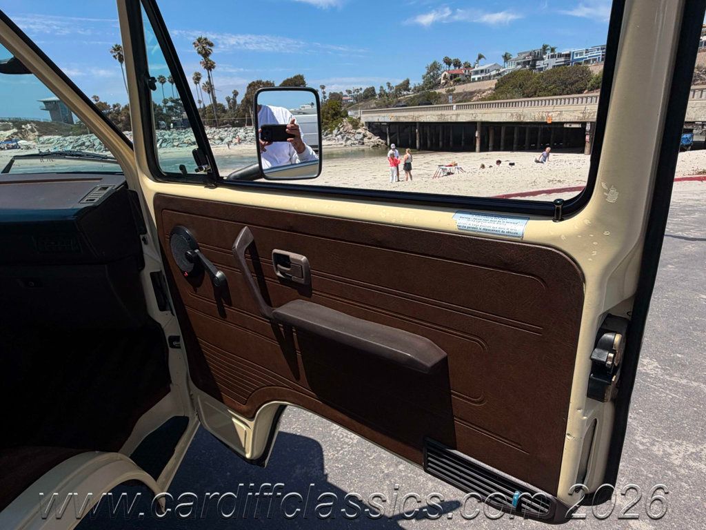 1984 Volkswagen Vanagon Westfalia Camper  - 23037142 - 35