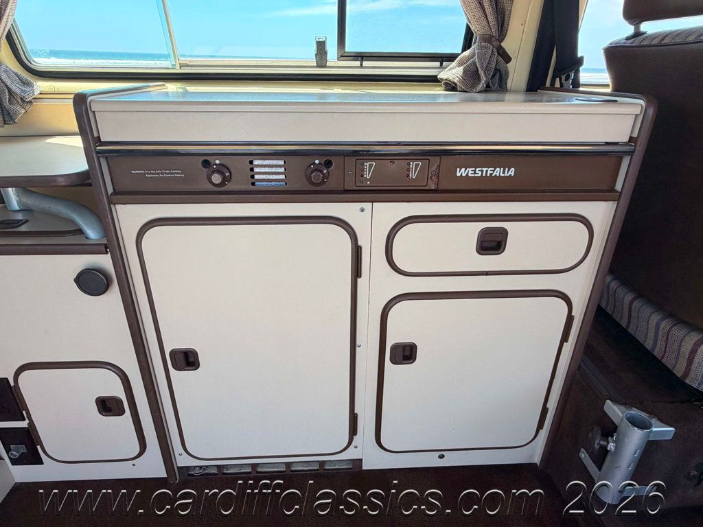 1984 Volkswagen Vanagon Westfalia Camper  - 23037142 - 82