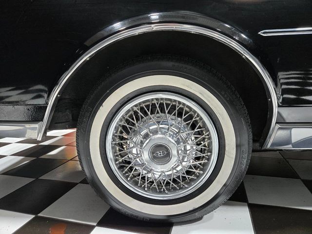 1985 Buick Riviera Base 2dr Coupe - 22941969 - 36