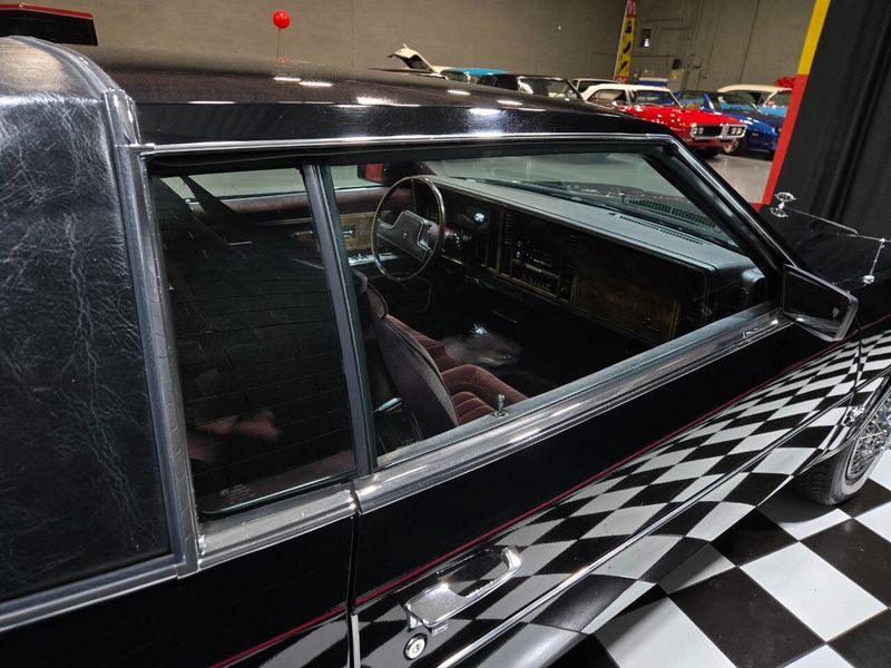 1985 Buick Riviera Base 2dr Coupe - 22941969 - 49