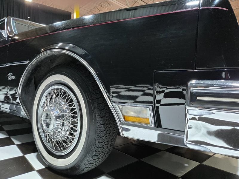 1985 Buick Riviera Base 2dr Coupe - 22941969 - 53