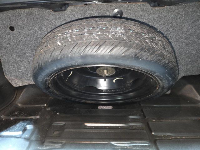 1985 Buick Riviera Base 2dr Coupe - 22941969 - 68