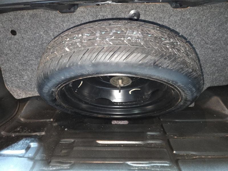 1985 Buick Riviera Base 2dr Coupe - 22941969 - 68