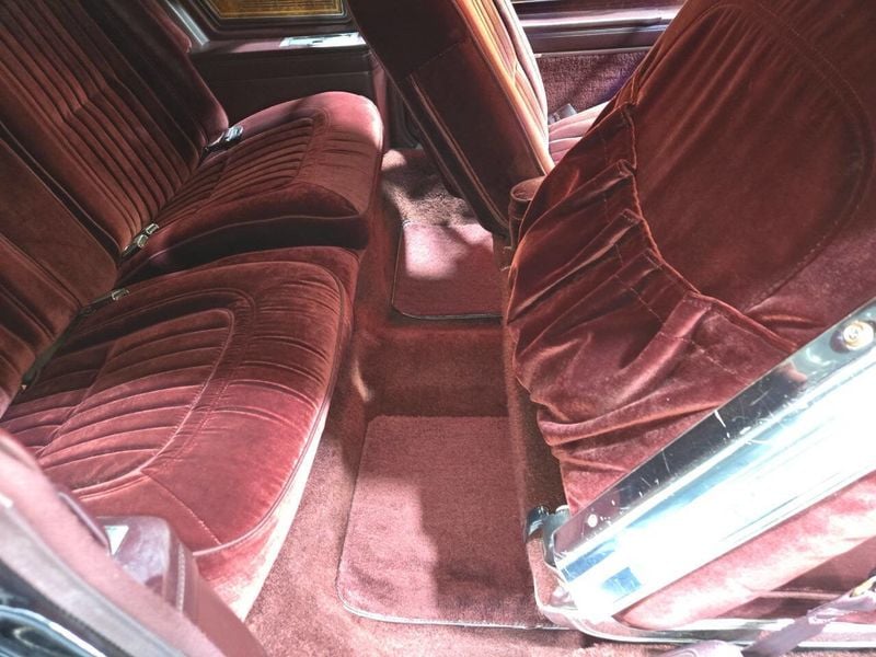 1985 Buick Riviera Base 2dr Coupe - 22941969 - 76