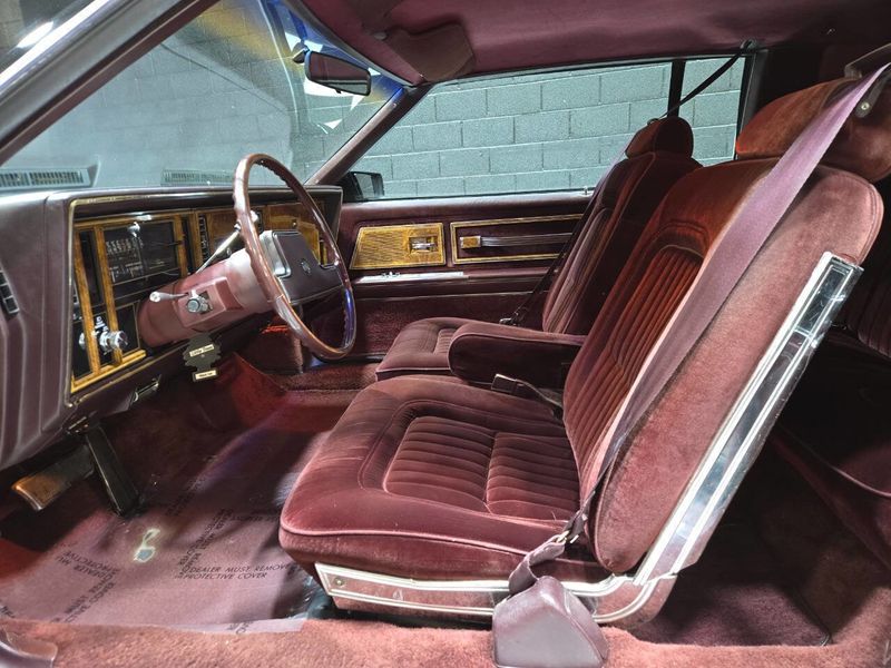 1985 Buick Riviera Base 2dr Coupe - 22941969 - 84