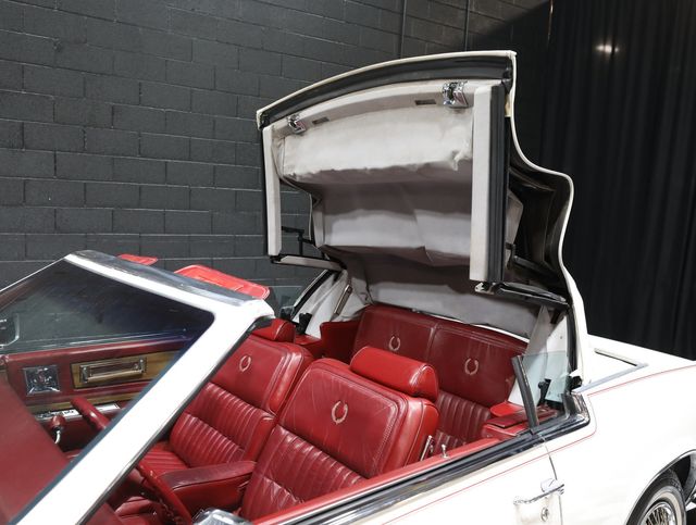 1985 Cadillac Eldorado Fun convertible - 23026717 - 11