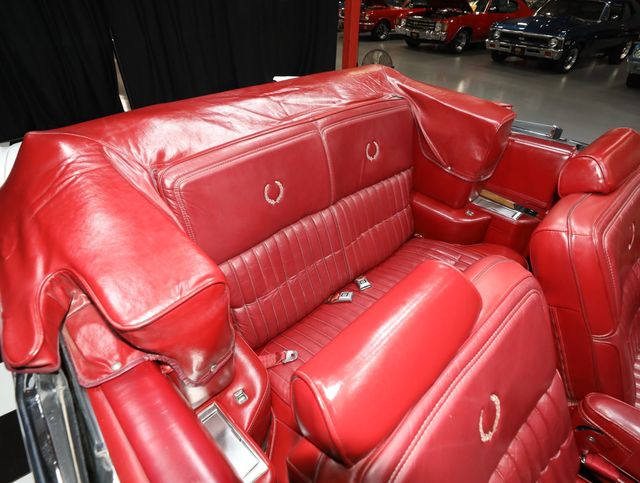 1985 Cadillac Eldorado Fun convertible - 23026717 - 50