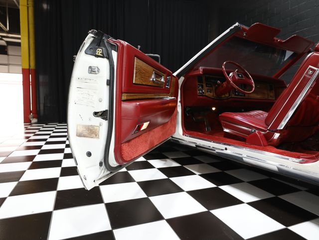1985 Cadillac Eldorado Fun convertible - 23026717 - 57