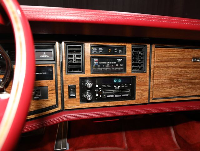 1985 Cadillac Eldorado Fun convertible - 23026717 - 63