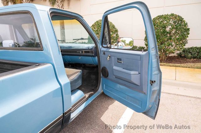 1985 Chevrolet C10 Custom Deluxe with LS Engine Pickup - 22399394 - 30