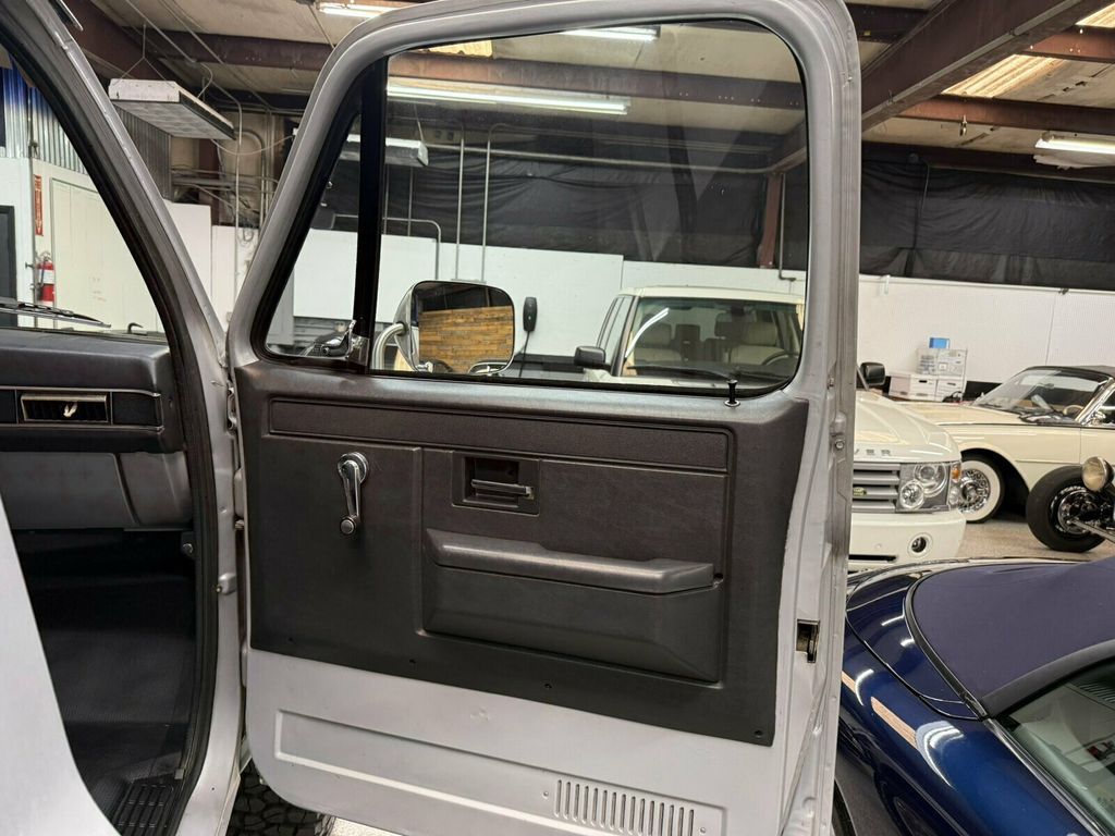 1985 Chevrolet K10 TN SINCE NEW/2 OWNER/PRO COMP LIFT/ONLY 50K MILES - 23076157 - 24
