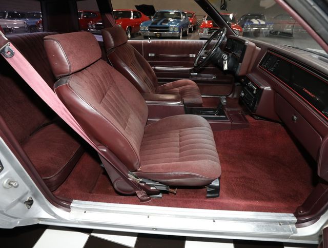 1985 Chevrolet Monte Carlo SS SUPER SPORT - BUCKETS - CONSOLE - 23012832 - 38